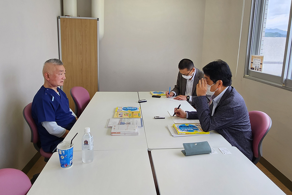 埼玉医科大学「看護技術・介護技術プロジェクトを推進する会」事務局において、根津良幸先生が週刊現代の取材を受けました